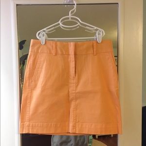 vineyard vines skirt!